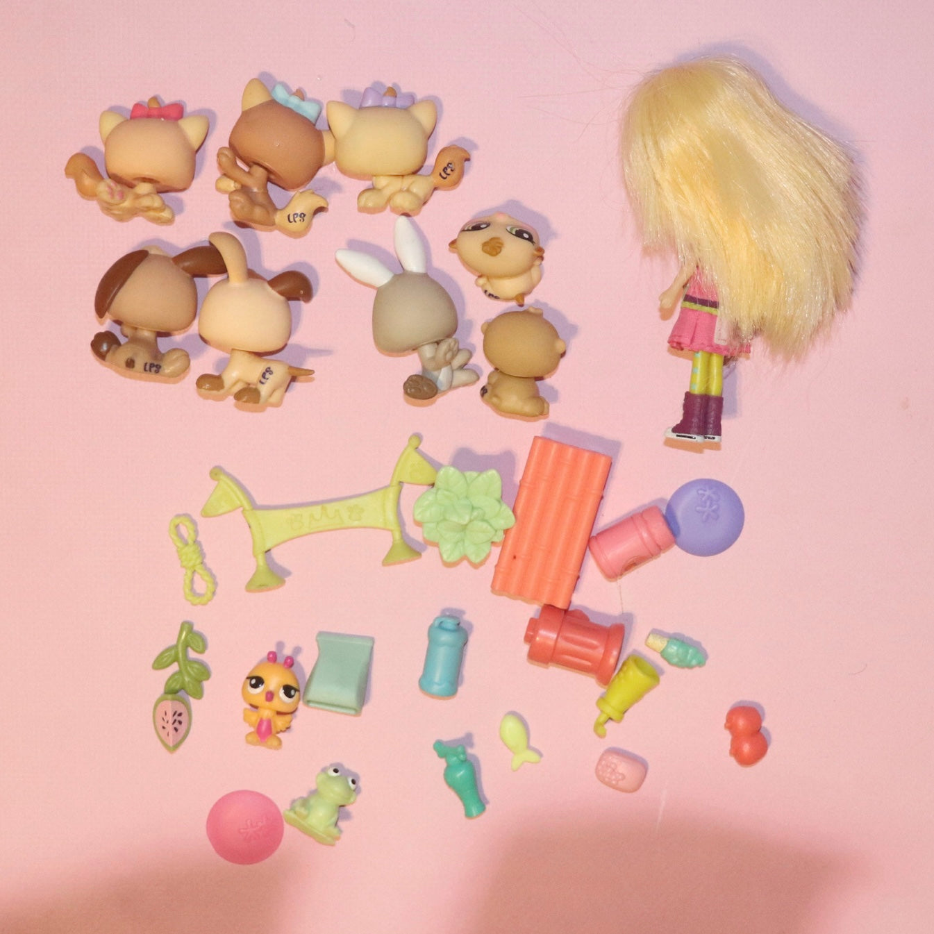 LPS Set + Blythe Doll + 20 Accessories